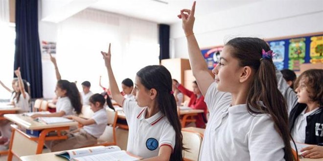 MEB'den özel okullara yeni düzenleme: Şehit ve gazi çocuklarına ücretsiz eğitim