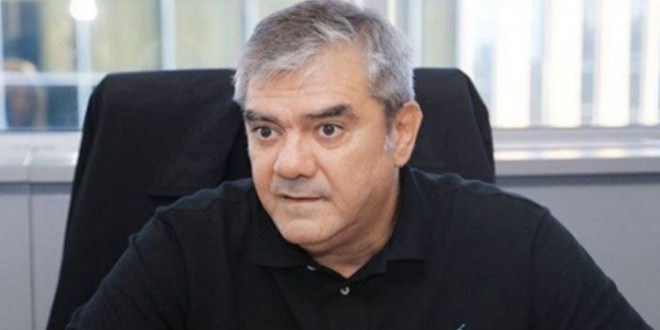 Gazeteci Yılmaz Özdil kalp krizi geçirdi! Hastaneye kaldırıldı