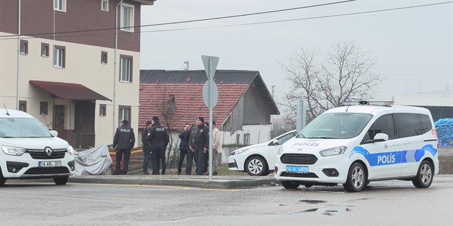 Bolu'da ev sahibi, kiracı tartışmasında kan aktı