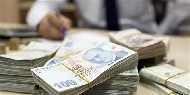 En düşük emekli aylığının artırılması yasalaşıyor