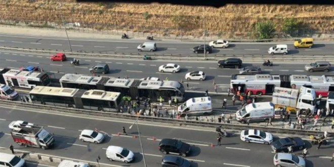 Ölümlü metrobüs kazasına ilişkin davada 4 tahliye kararı