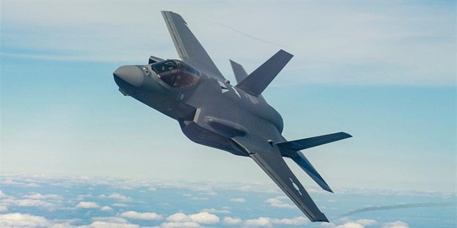 NATO: Polonya hava sahasını korumak için iki F-35 havalandı