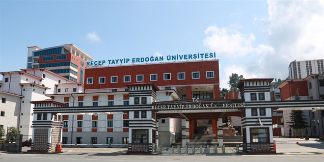 Dini değerleri aşağılayıcı ifadeler kullanan öğretim üyesine soruşturma