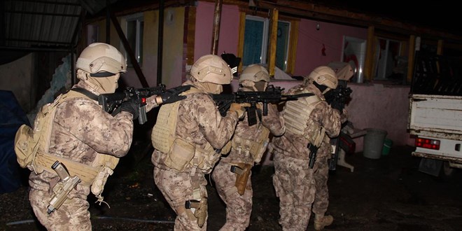 'Narkopakan-8' operasyonunda 145 kg metamfetamin ele geçirildi