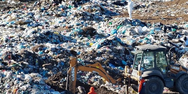 4 yaşındaki çocuğu çöplükte arama çalışmaları sonuç vermedi