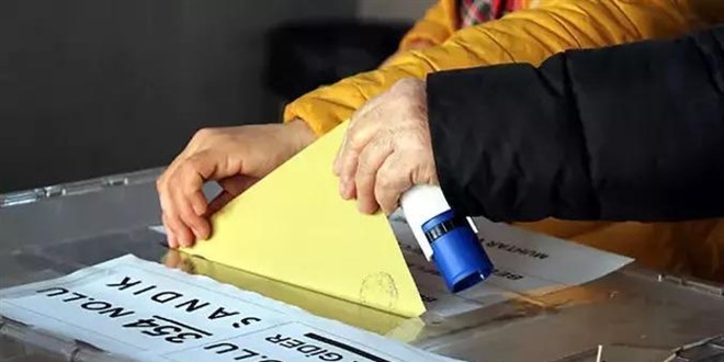 Bu pazar seçim olsa Z kuşağı hangi partiye oy verecek?