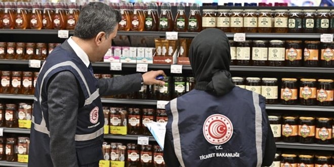 Satışı yasaklanan 'limon suyu' görünümlü ürünlere karşı denetim yapıldı