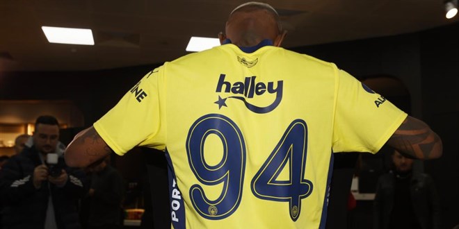 Fenerbahçe, Talisca ile sözleşme imzaladı
