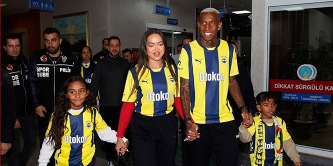 Anderson Talisca İstanbul'a indi, Fenerbahçe formasını giydi