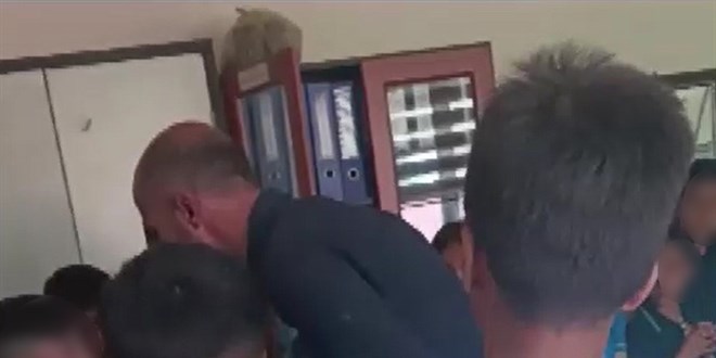 Öğrencilere tokat atan okul müdürü açığa alındı