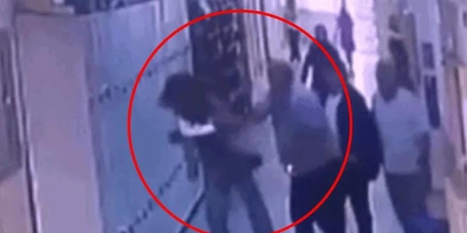 Kadın öğretmeni yumruklayan veliye adli para cezası verildi