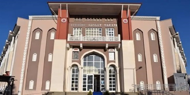 19 yıl önce kaybolan kızı öldürdükleri iddia edilen 2 kişi tutuklandı