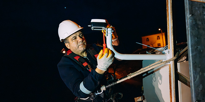 Elektrik sayaçları uydudan okunacak