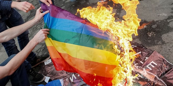 ABD'de LGBT propagandasına resmen son verildi