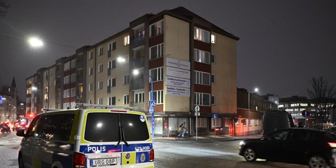 İsveç'te okula düzenlenen saldırıda 10 kişi öldü