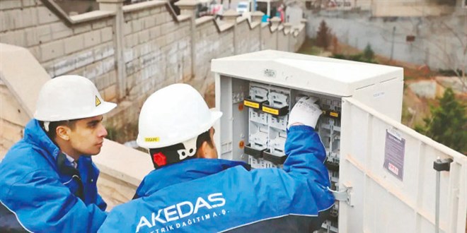 Elektriğe iki şehirde dev yatırım
