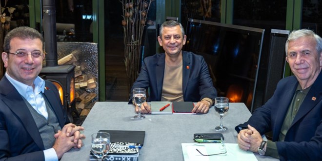 Özgür Özel, Mansur Yavaş ve Ekrem İmamoğlu bir araya geldi