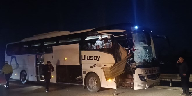 Afyonkarahisar'da otobüs kazası: Yaralılar var