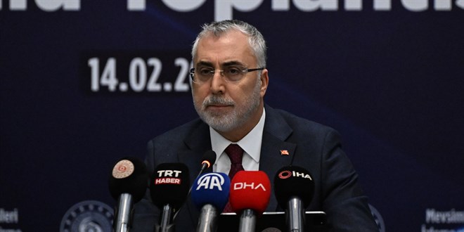 Bakan Işıkhan: Millet iradesine parmak sallayanlar büyük bir yanılgı içerisinde