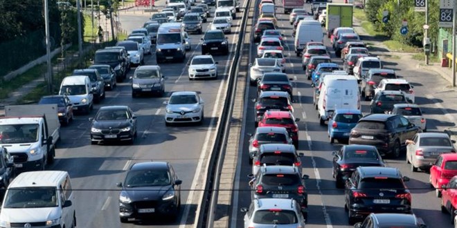 İstanbul trafiğinde şaşırtan manzara