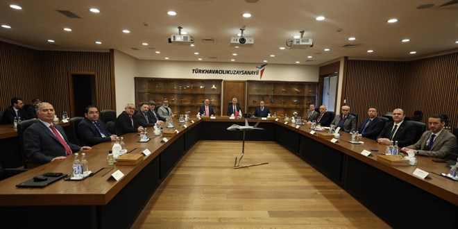 Bakan Bolat TUSAŞ'ı ziyaret etti