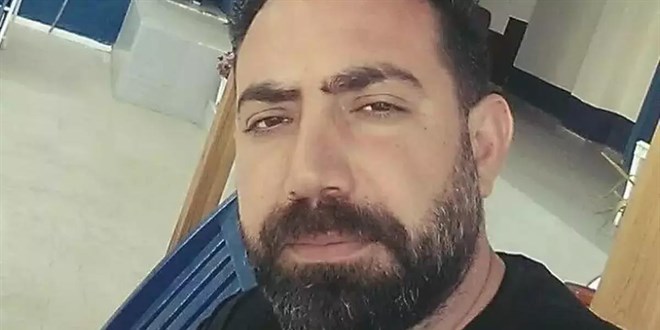 Diş hekimini başından vurup videosunu annesine gönderdi