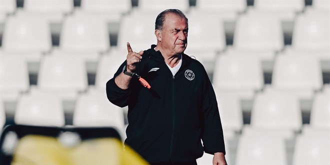 Fatih Terim, Suudi Arabistan'da bir ilki yaşadı