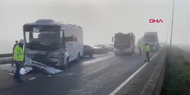 Tekirdağ'da siste zincirleme kaza: 7 yaralı