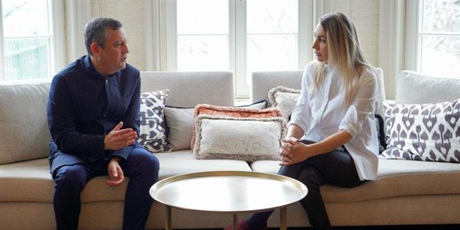 Özgür Özel, Dilek İmamoğlu'nu ziyaret etti