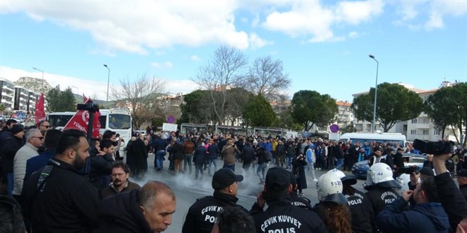 Muğla'da İmamoğlu protestosuna biber gazlı müdahale