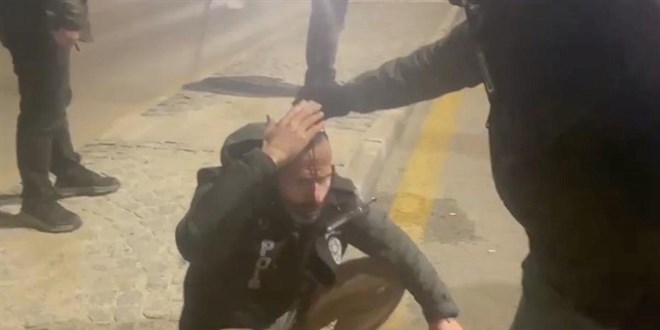 İstanbul'daki Gösterilerde 16 Polis Yaralandı