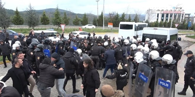 Kocaeli'de İmamoğlu protestolarında 6 gözaltı