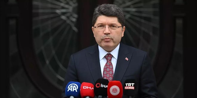 Bakan Tunç: Yolsuzlukla mücadele eden bir yargı istemiyorlar