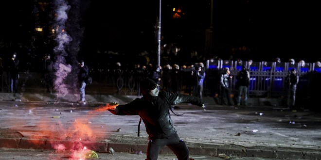 İBB'ye yönelik soruşturmalarla ilgili eylemlerde 323 gözaltı