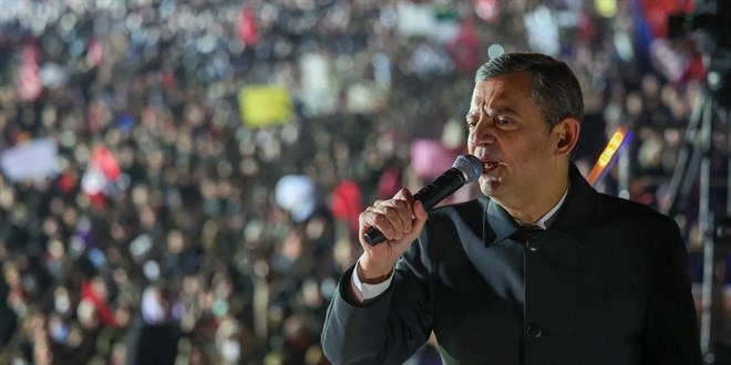 Ön seçimde toplam kaç oy kullanıldı?