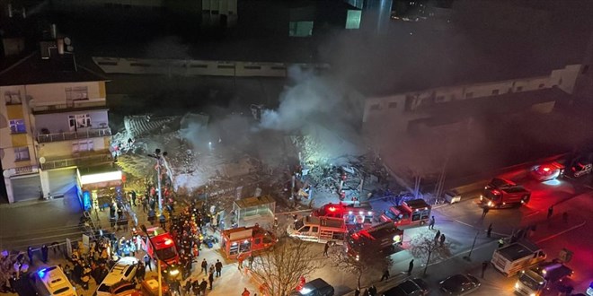 Konya'da 4 Katl� Binan�n ��k���nde 10 Ki�i Yarg�lan�yor