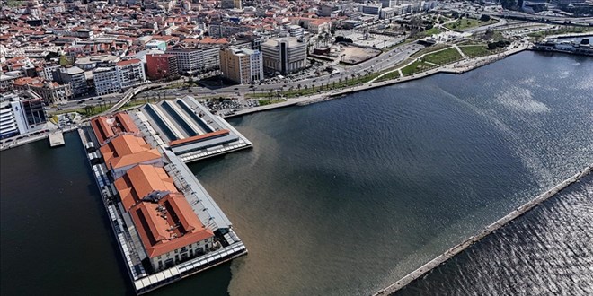 İzmir'de Boya Atığı Deşarjına 8 Milyon TL Ceza