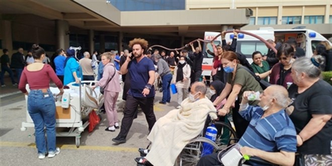 Üniversite Hastanesindeki Yangına Validen Açıklama