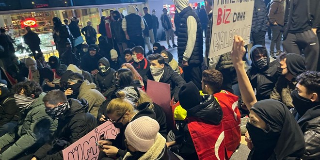 Bursa'daki Gösterilerde 52 Kişi Gözaltına Alındı, 19'u Tutuklandı