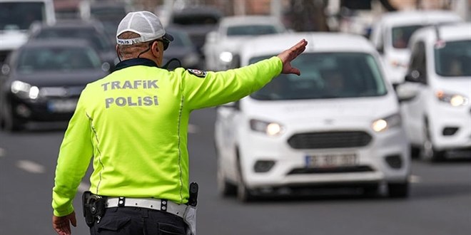 Valilik duyurdu: İstanbul'da bu yollar trafiğe kapatıldı