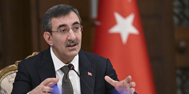 Cevdet Yılmaz'dan Gençlere Çağrı: Meşru Alan Önemli