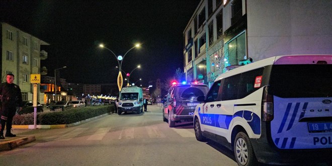 Bıçaklı kavgada 1 kişi öldü, 3 kişi yaralandı