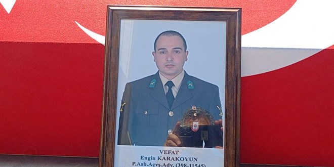 Geçirdiği rahatsızlık sonucu ölen askeri öğrenci, toprağa verildi