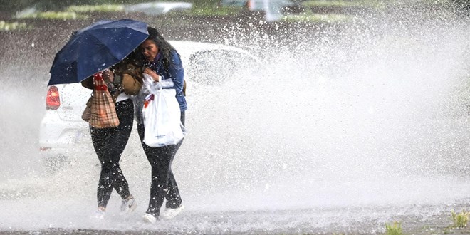 Meteoroloji'den 14 İl İçin Sarı Kodlu Sağanak Uyarısı