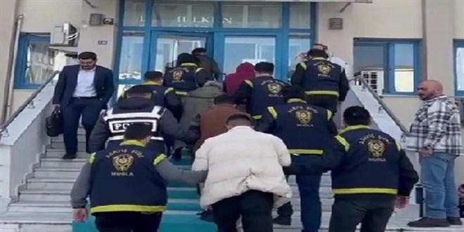 Çikolata ambalajı 7 yıl önceki cinayeti aydınlattı