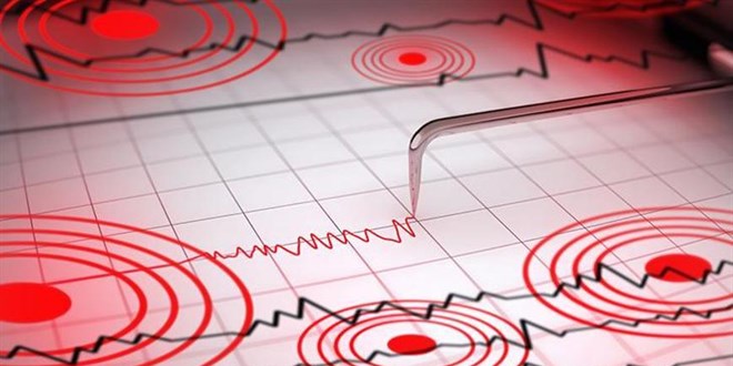 Japonya'nın güneyinde 6 büyüklüğünde deprem