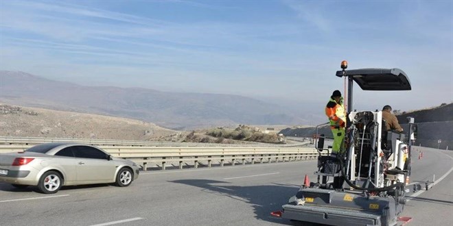 Bakan Uraloğlu açıkladı: Kazaları azaltacak yeni uygulama