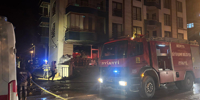 Konya'da markette ��kan yang�nda bir ki�i �ld�