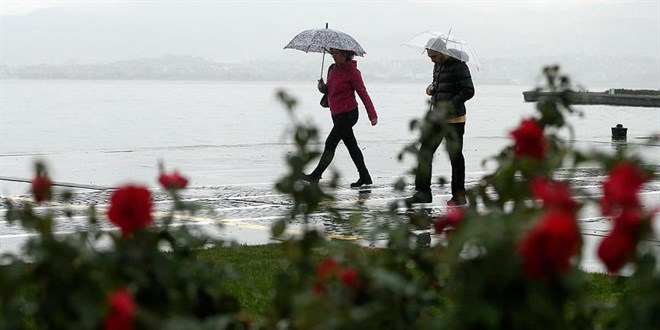 Hava Sıcaklıkları Düşüyor: Yağışlı Hava Devam Edecek
