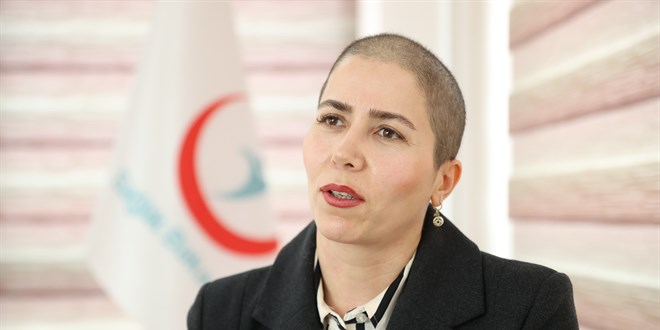 Erken teşhisle kanseri yenen kadın hayata ikinci kez 'merhaba' dedi